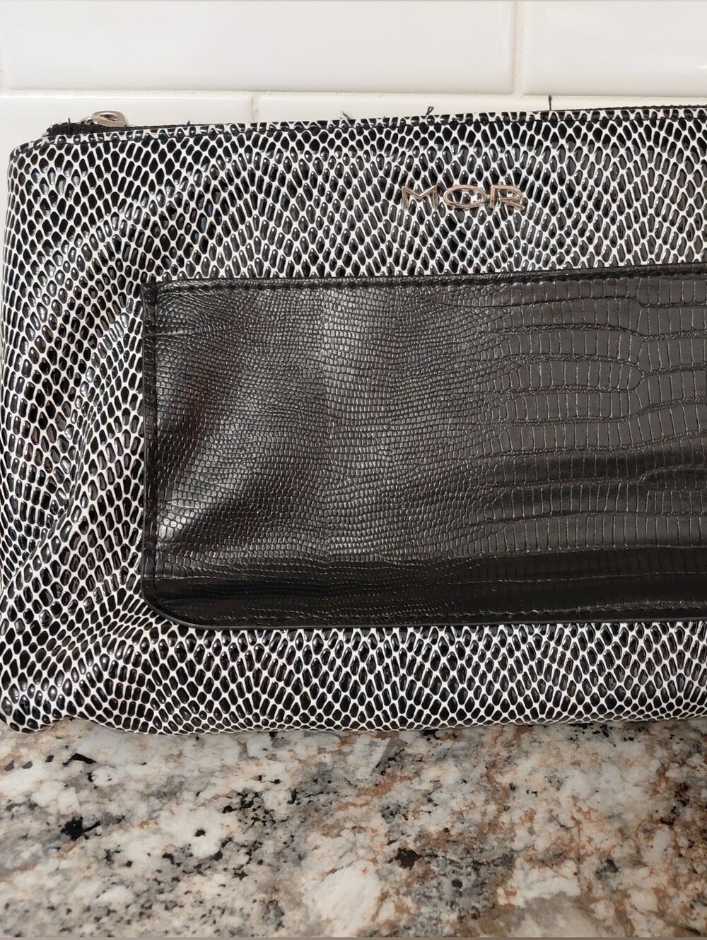 MOR See Through Black and White Makeup/Toiletry Bag Pouch - Picture 4 of 11